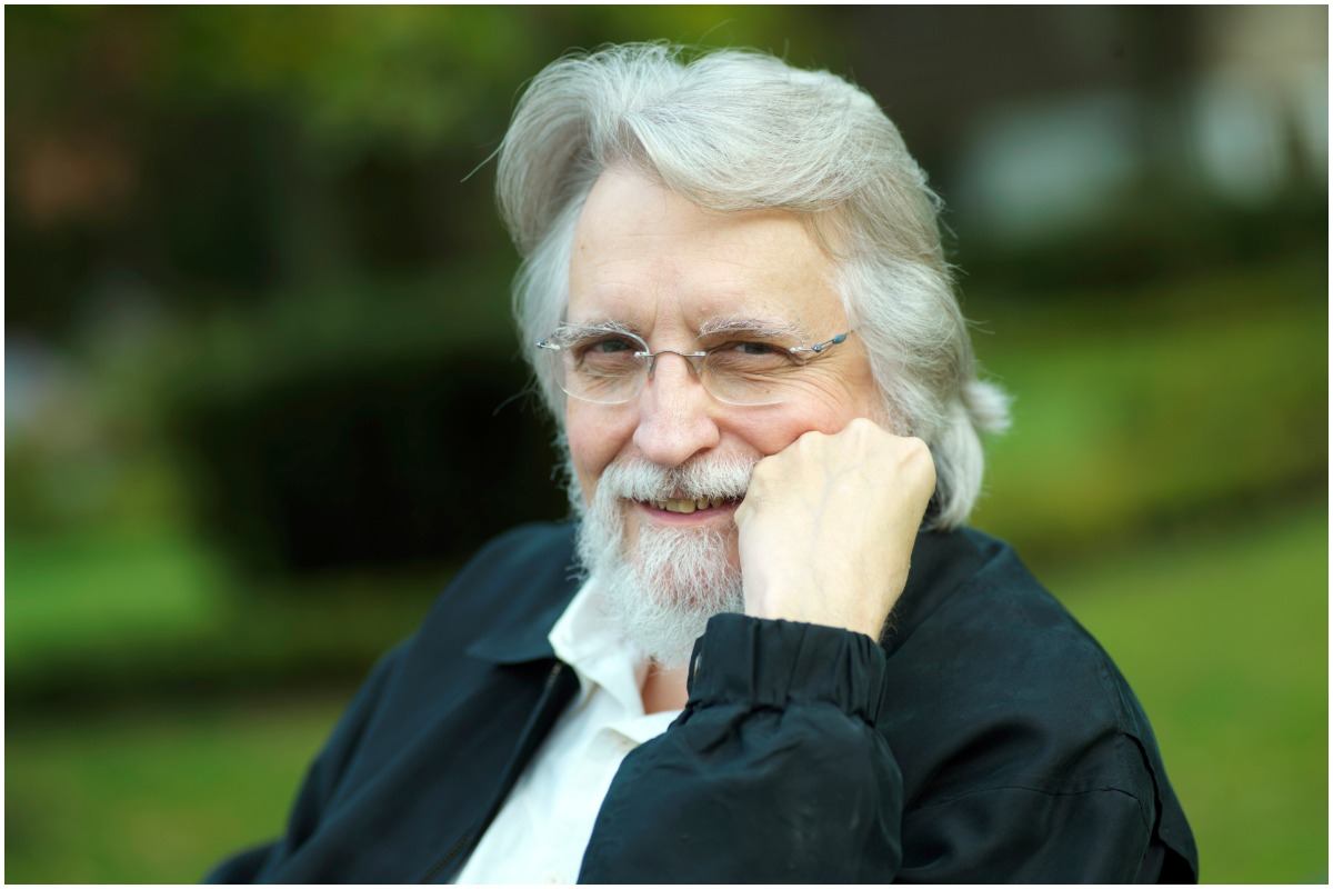 50 Neale Donald Walsch Quotes On Love & Gratitude - Insight state