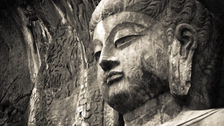 Maha Vairocana (Kunrig) Buddha Mantra (Mantra of Light)