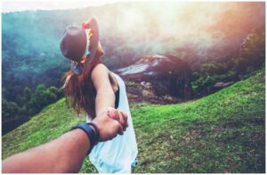 20 Major Signs You’ve Met A Love From A Past Life