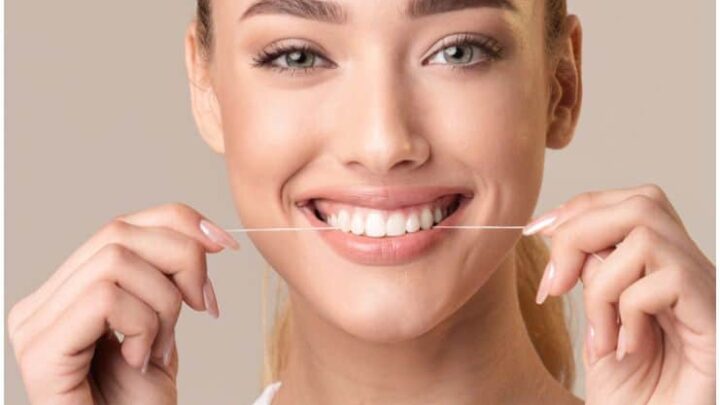 How Can Flossing Help To Strengthen Your Teeth