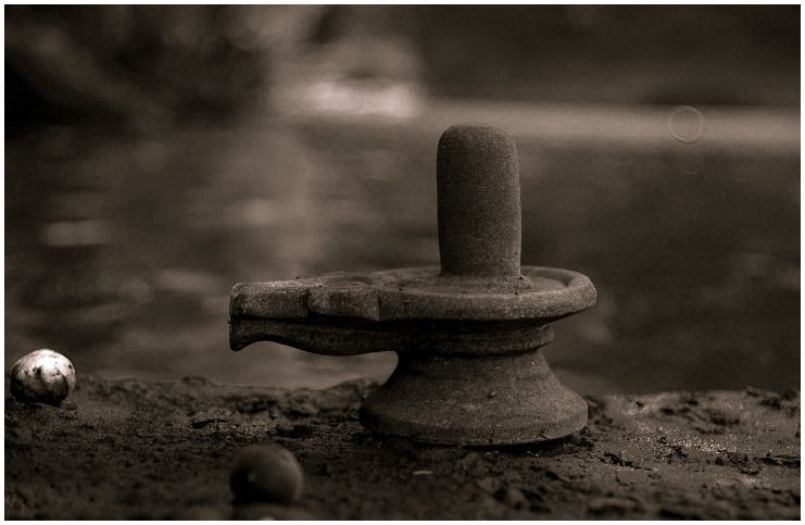 The Shiva Lingam symbol meaning