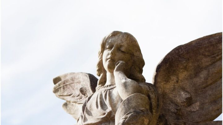 1001, 1010, 1055, 1122, 1133, 1144, 1155, 1212 – Spiritual Meaning