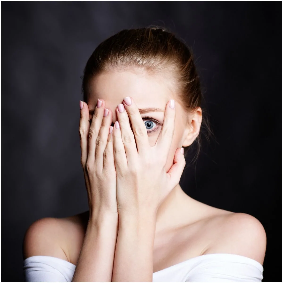 woman experiencing fear