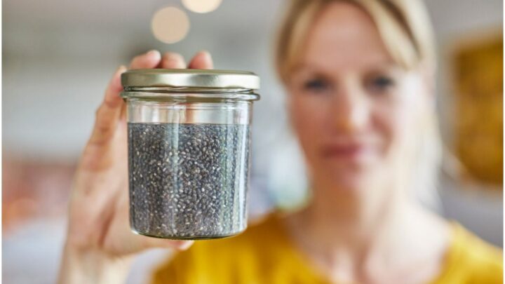 Health Benefits Of Chia Seeds for Acne, Weight Loss and Immunity + Side Effects
