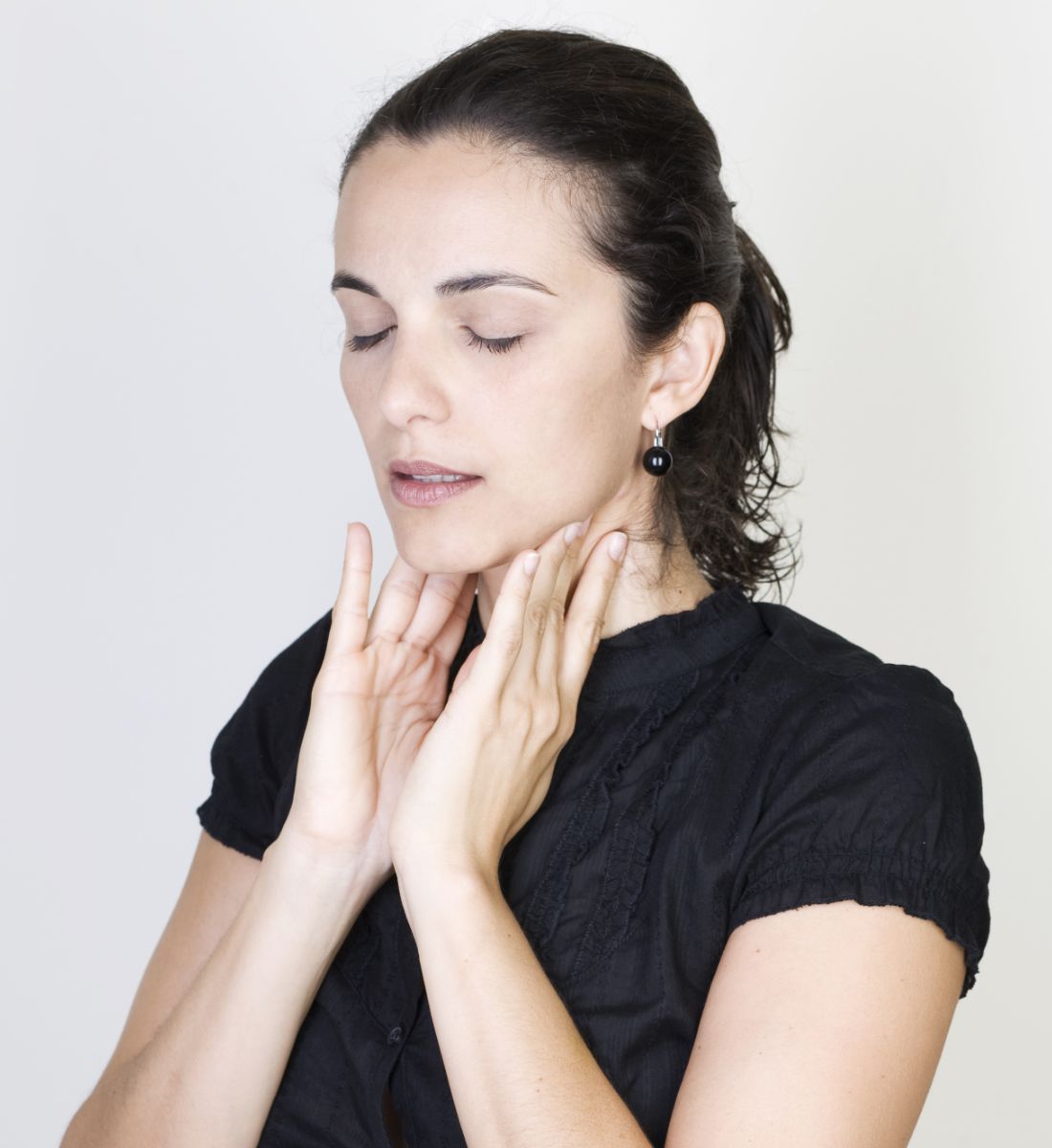 Tonsillitis  Lump in Throat  Strep Throat – Spiritual Meaning