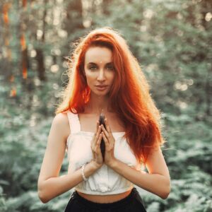 Right Ear Ringing Spiritual Meaning - Insight state