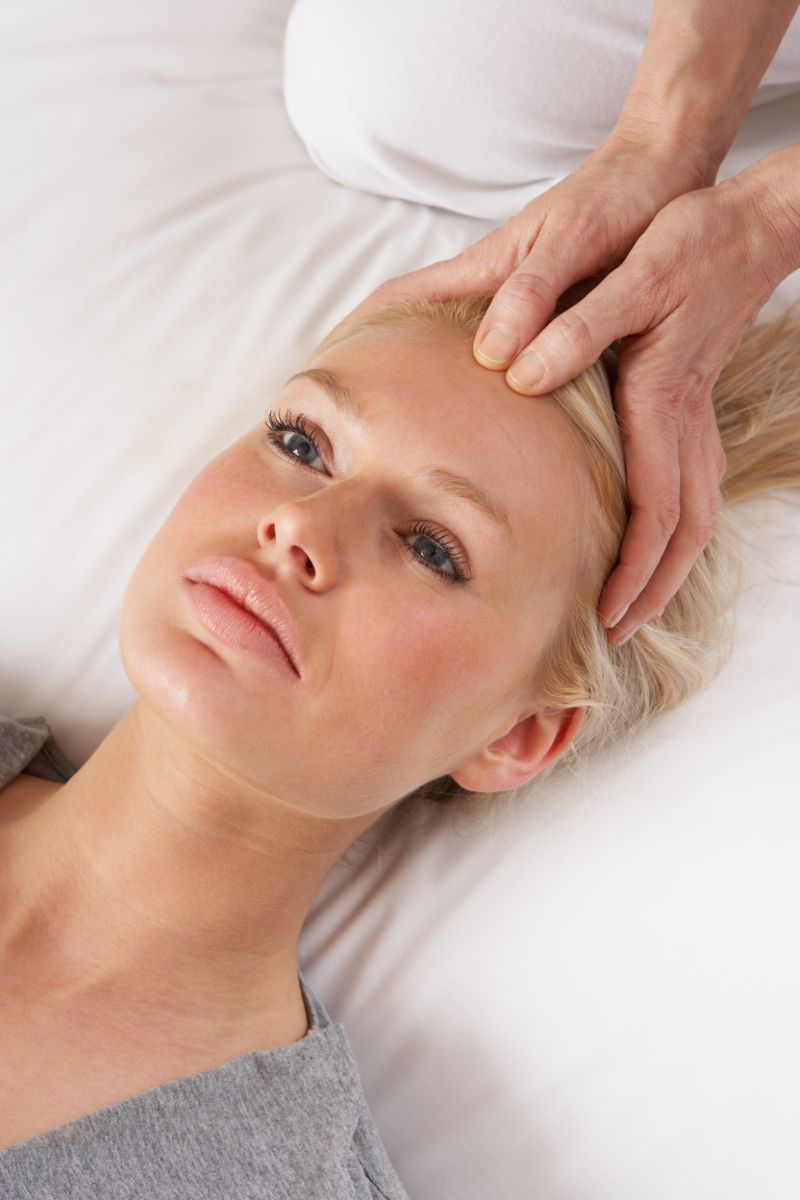 What are Practical Ways to Apply Energy Healing