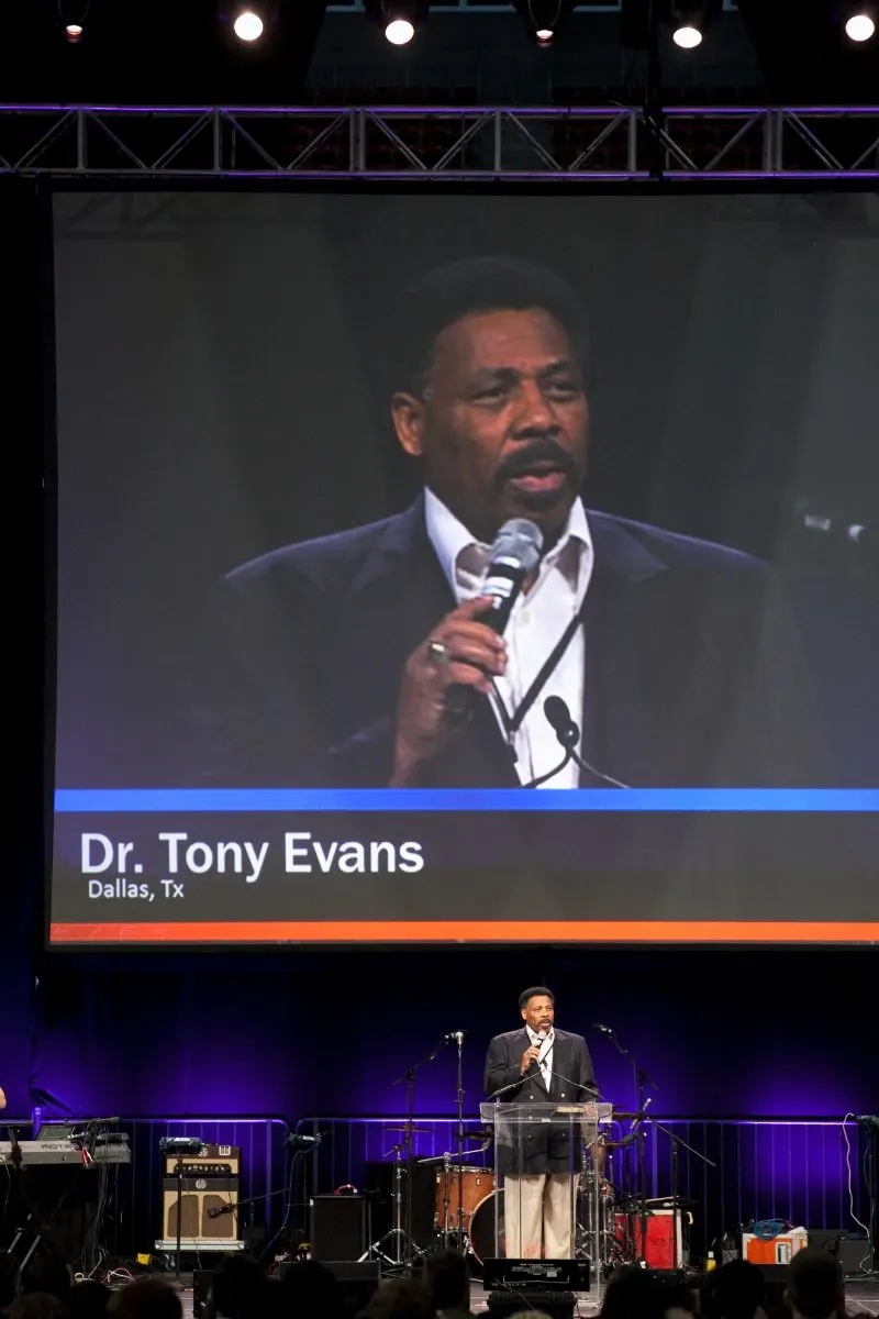 50 Tony Evans Quotes